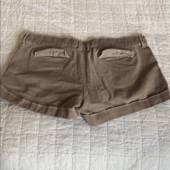 3 for $10🎁 Abercrombie and fitch women’s shorts - Picture 5 of 6